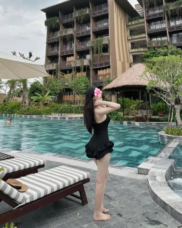 CỰC PHẨM BÁN CHUYÊN MỚI ĐI LÀM - Gái gọi 777